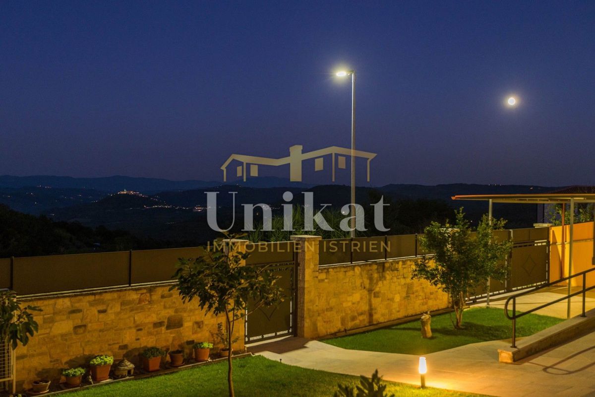 Hiša s čudovitim razgledom - Vižinada